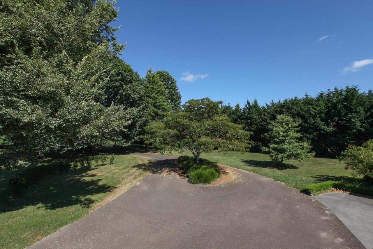Cedar Park Bed & Breakfast Tamahere Экстерьер фото